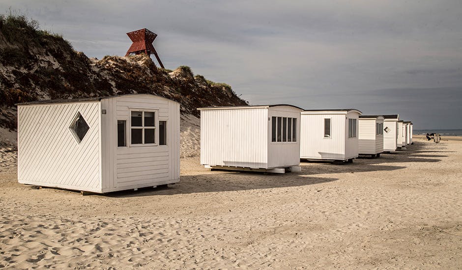 https://imgix.femina.dk/nordjylland-7-strandhuse-ved-blokhus-nordjylland-foto-mikkel-baekgaard.jpg