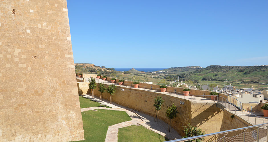 https://imgix.femina.dk/rejse-11-gozo-4-foto-michael-bruel.jpg