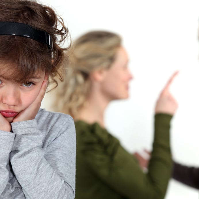 https://imgix.femina.dk/storage_1/media/1338_skilsmisse_saadan_kommer_du_igennem_med_boern.jpg