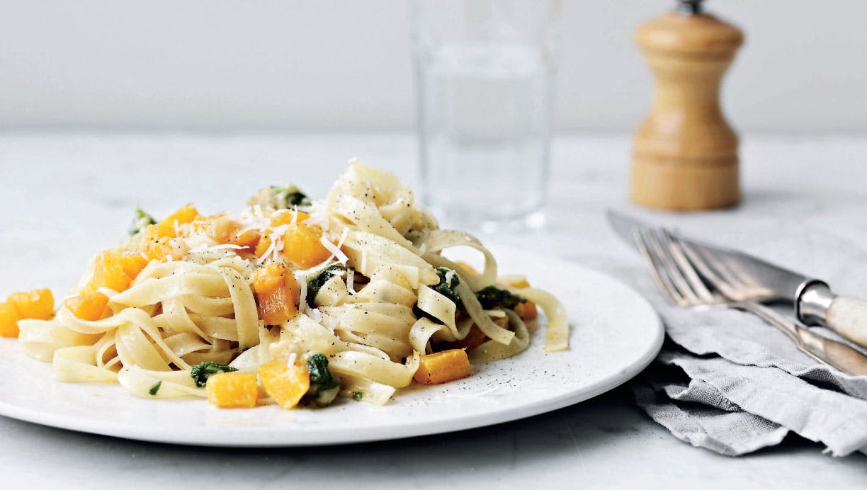 Pasta med græskar og salvie
