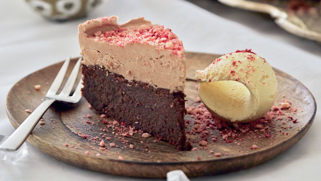 Chokoladekage med is