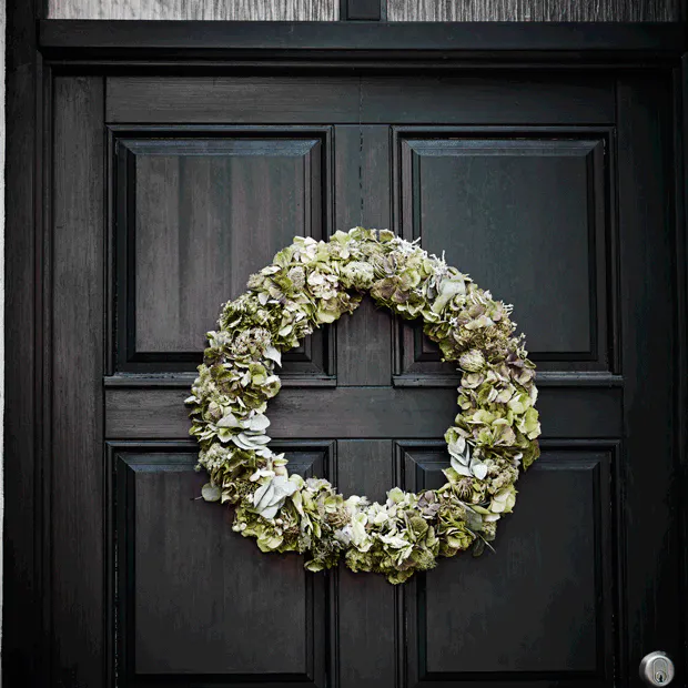 DIY: Pynt til din juledør | Femina