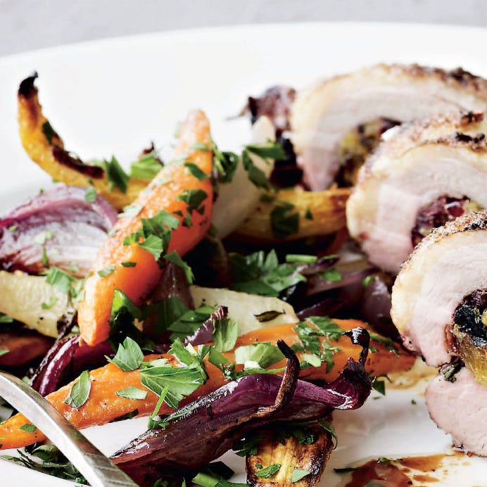 Fyldt andebryst med nødder