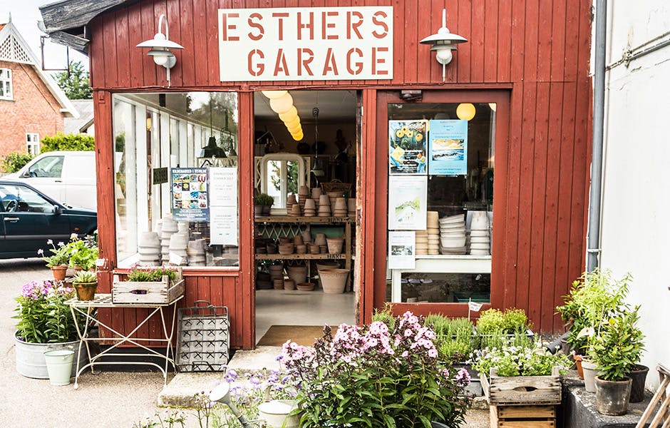 https://imgix.femina.dk/tisvildeleje-10-esters-garage-tisvildeleje-fotos-mikkel-baekgaard.jpg