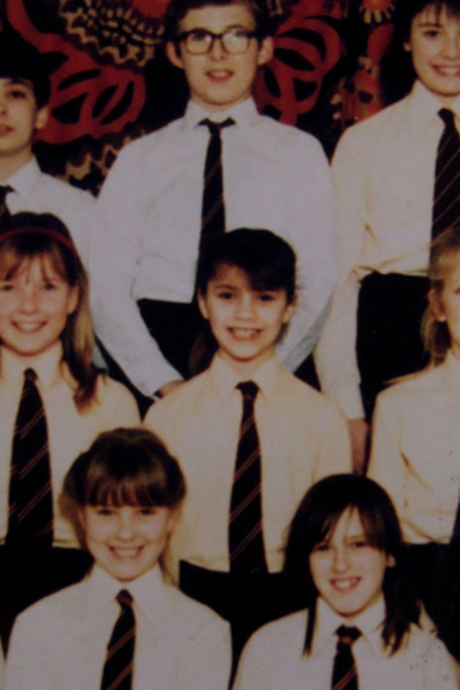 Ung og artig Victoria Beckham inden Spice Girls og designerkarriere